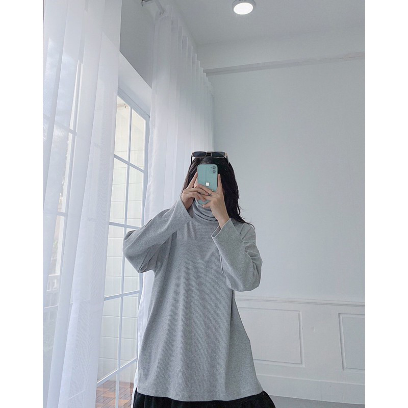 Áo cổ lọ, dáng rộng, tay dài