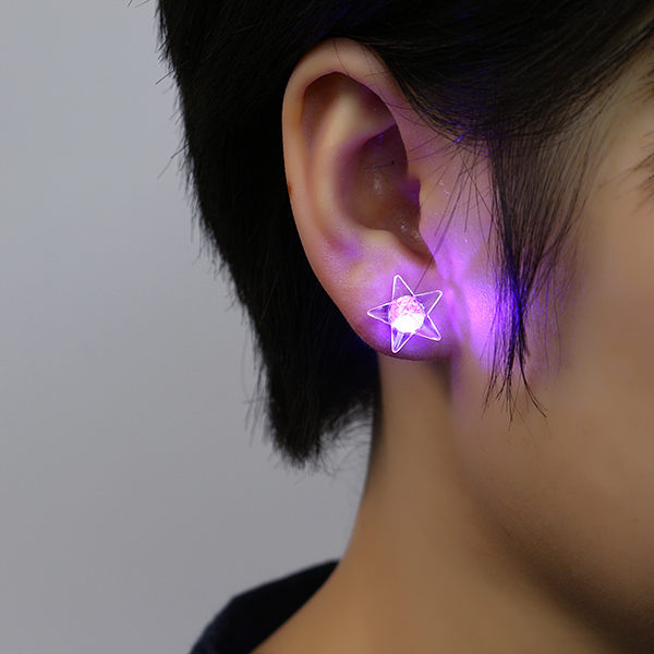 Led Ear Rings 1 Pair Attractive LED Earrings Light Up Star Glowing Charm Ear Stud ...
