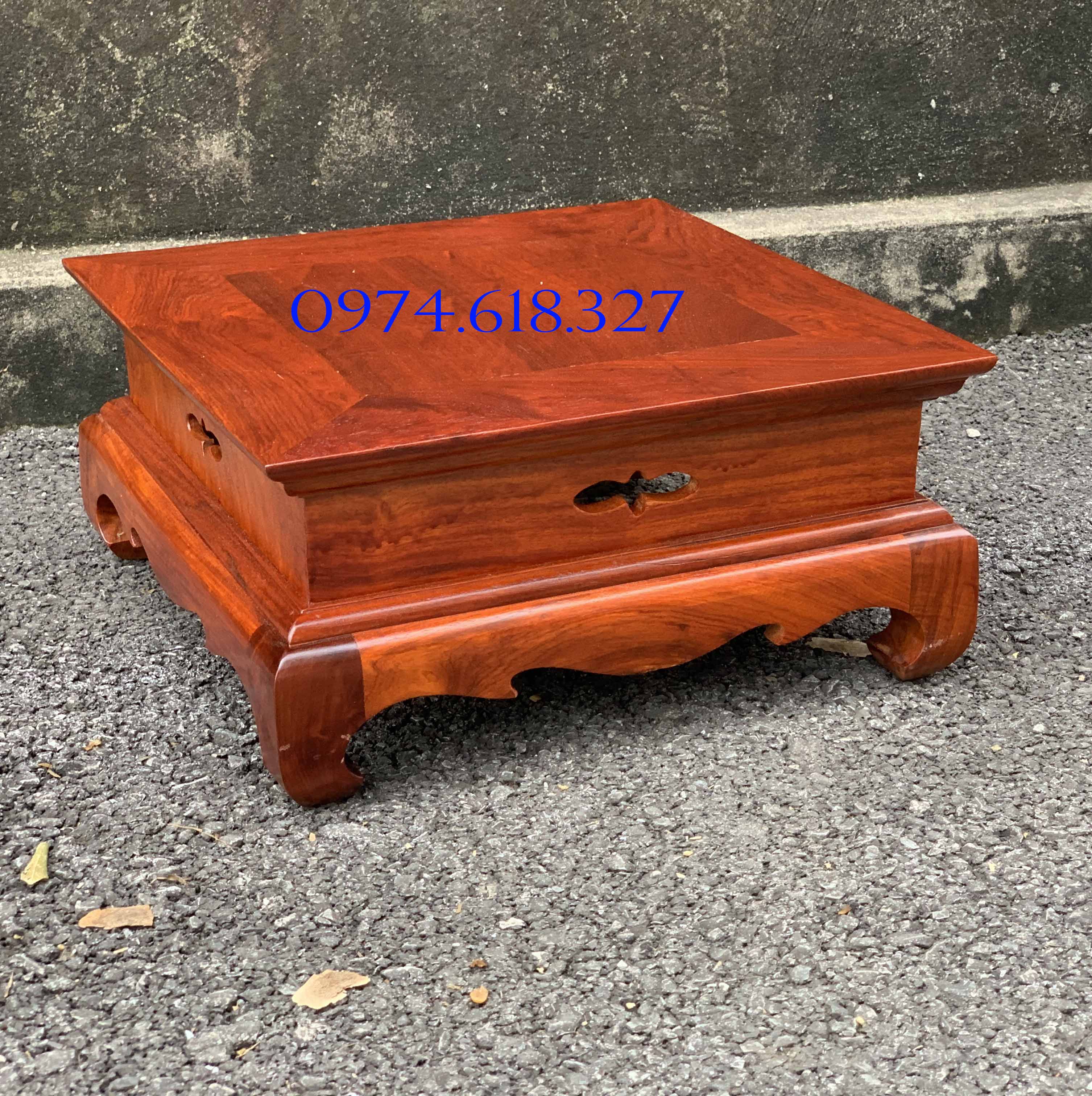 Kỷ vuông,đôn chân quỳ đế kê tượng cao 16cm 2 cỡ mặt