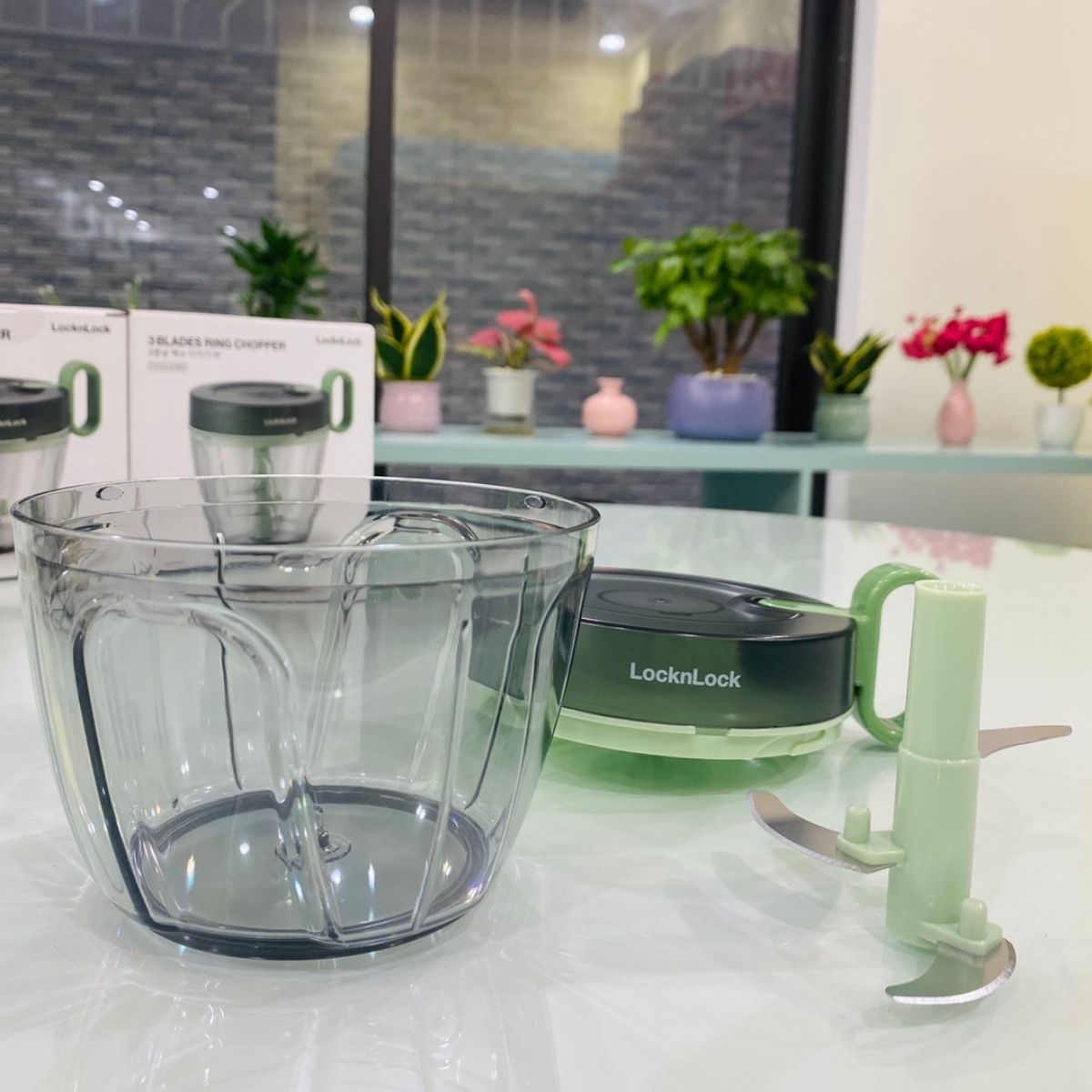 Dụng cụ băm rau củ quả Lock&Lock CKS313 650ML