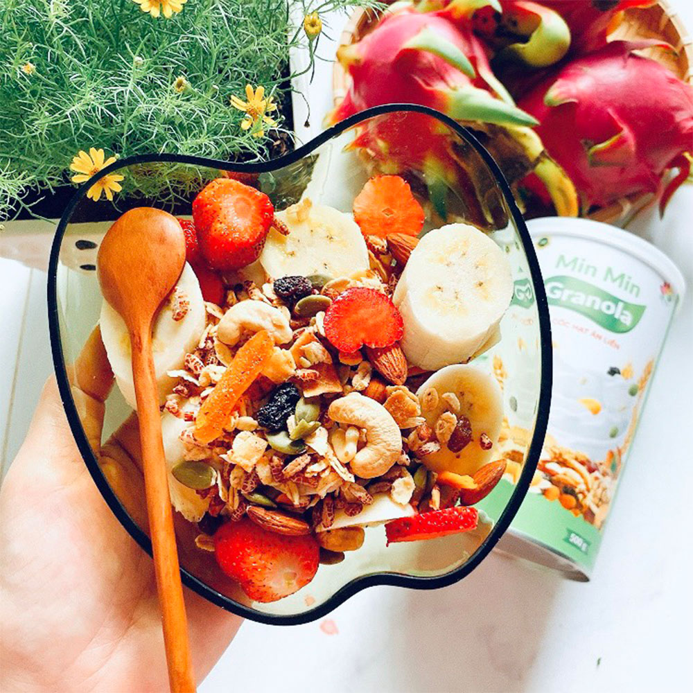 Ngũ cốc hạt ăn liền Min Min Granola 500gr