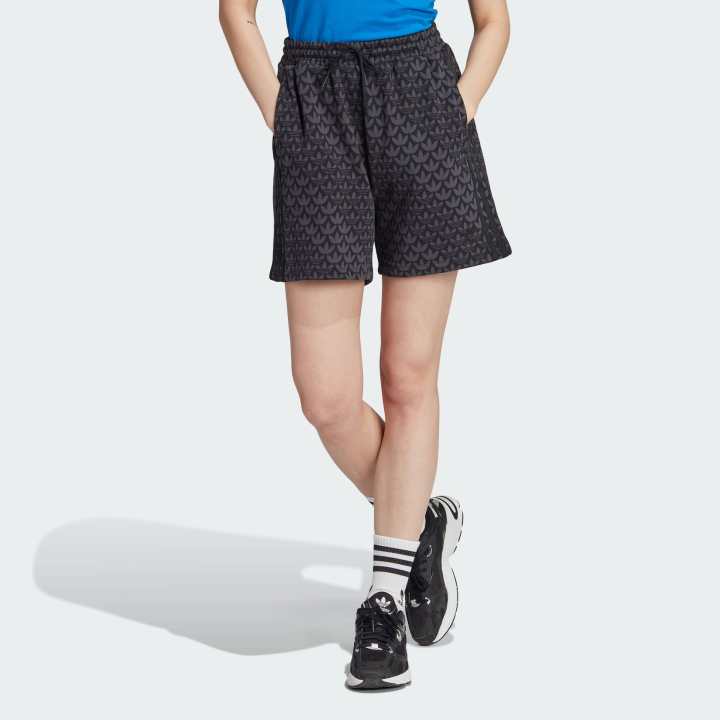 [CHỈ 23-29.7-VOUCHER 30%] adidas Lifestyle Trefoil Monogram Shorts Women Black II3189