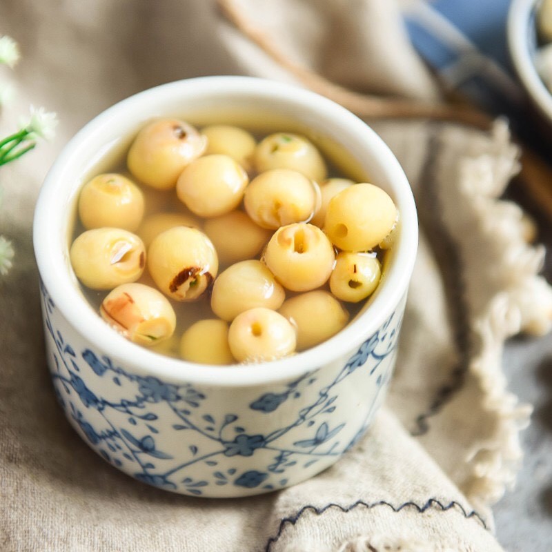 [ XẢ KHO ] Hạt sen khô 100gram - Nguyên Liệu Nấu Chè
