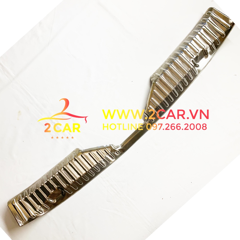 Ốp chống trầy cốp trong xe vinfast lux a, lux sa chất liệu inox cao cấp
