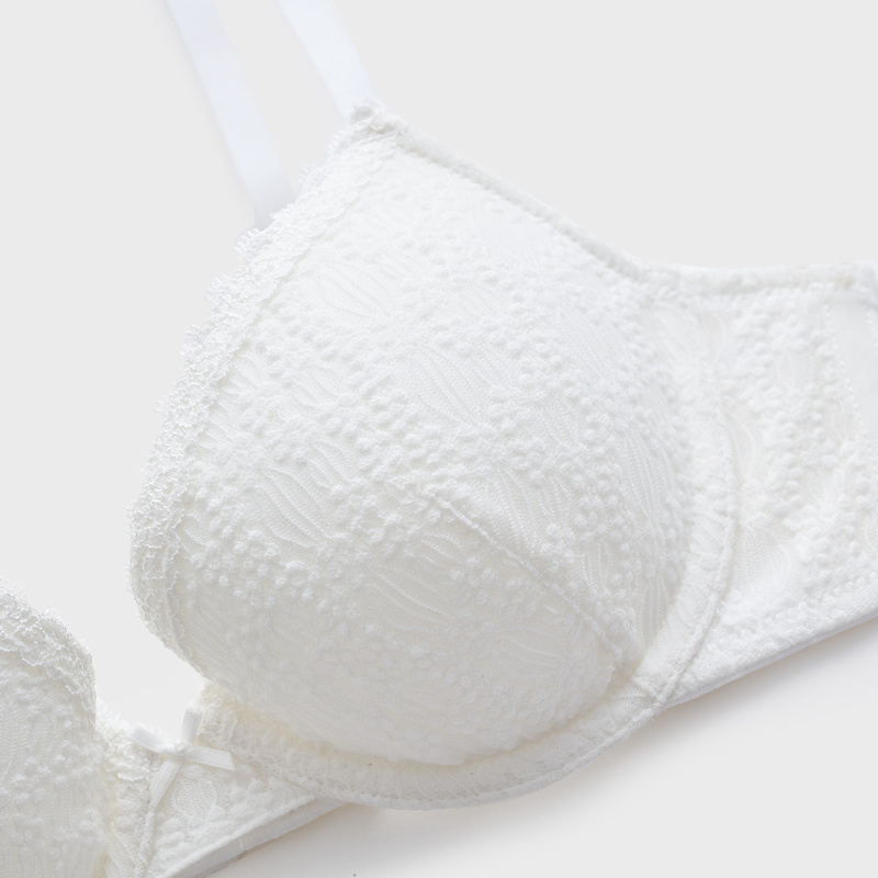 Buy VStar Single Layered Non Wired Demi Coverage Super Support Bra - White  at Rs.192 online