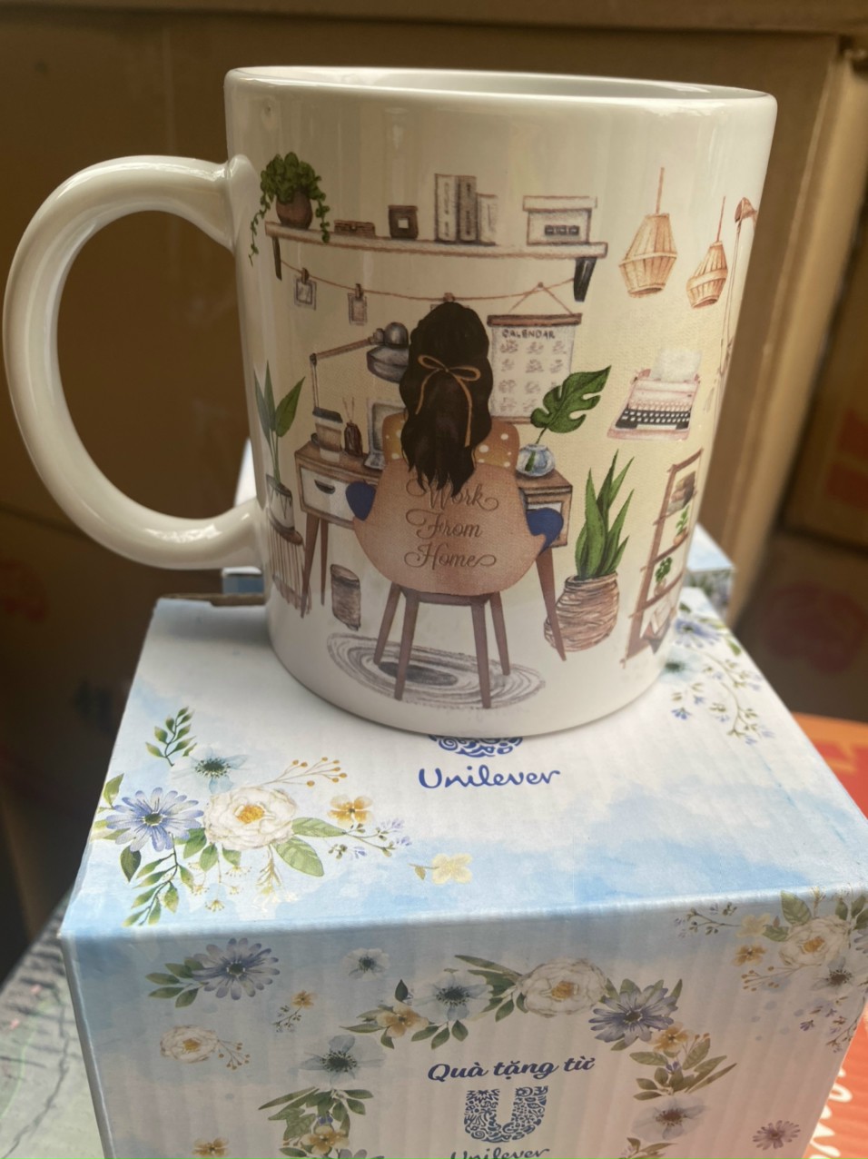LY SỨ CÓ QUAI DÀY DẶN HỌA TIẾT