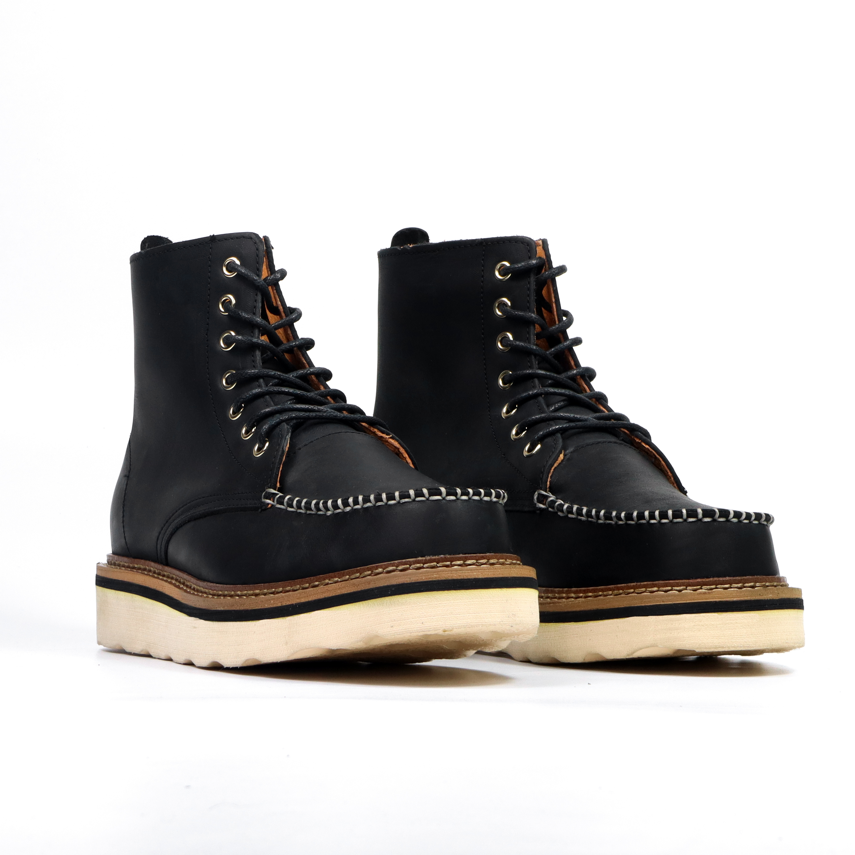 Giày Boots nam Moctoe Đen sáp da bò sáp đen