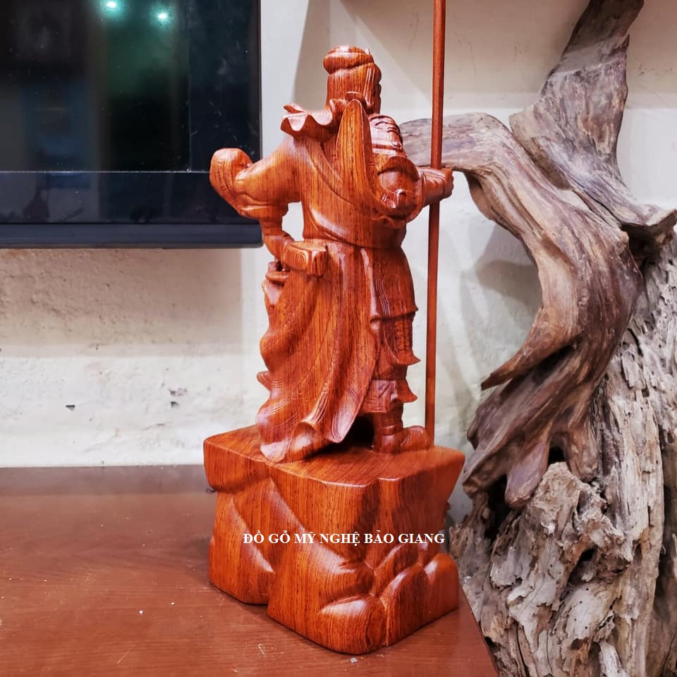 Tượng quan công gỗ hương cao 30 cm