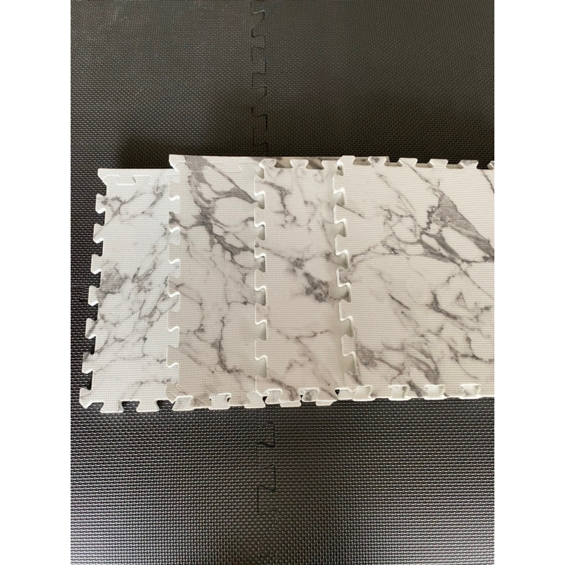 Thảm Vân gổ 30*30 5k/1 tấm