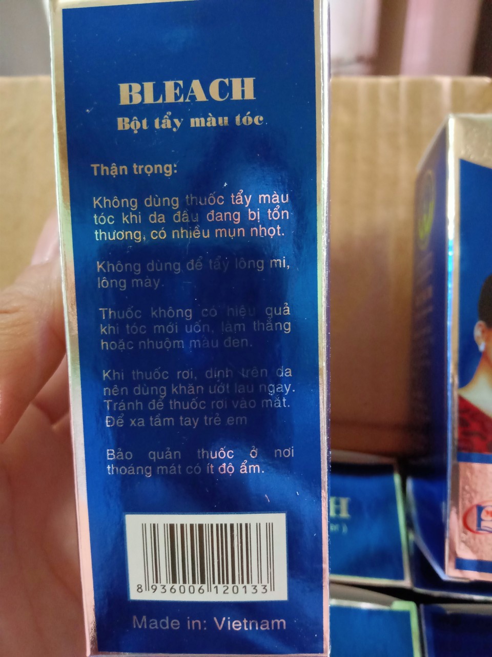 Bột Tẩy Màu Tóc BLEACH Minh Phượng