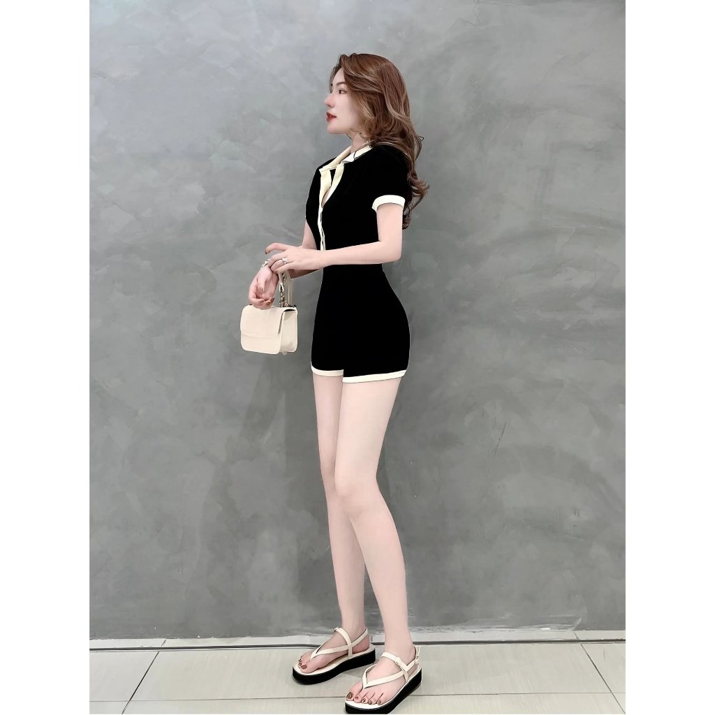 DIVA Beveda Jumpsuits Cổ Bẻ Phối Màu Cài Nút Tay Ngắn