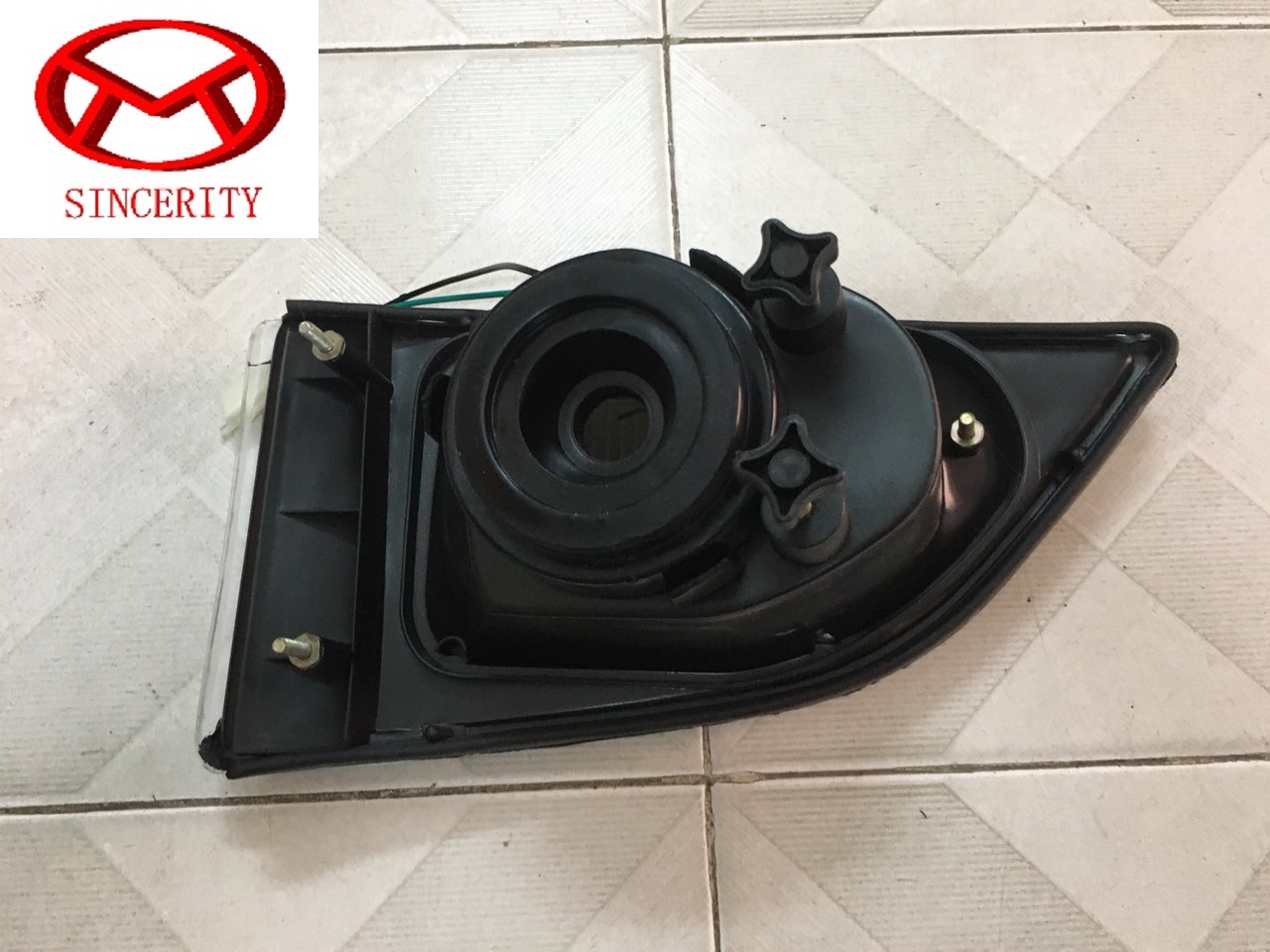 Đèn pha Vinaxuki 5 tạ