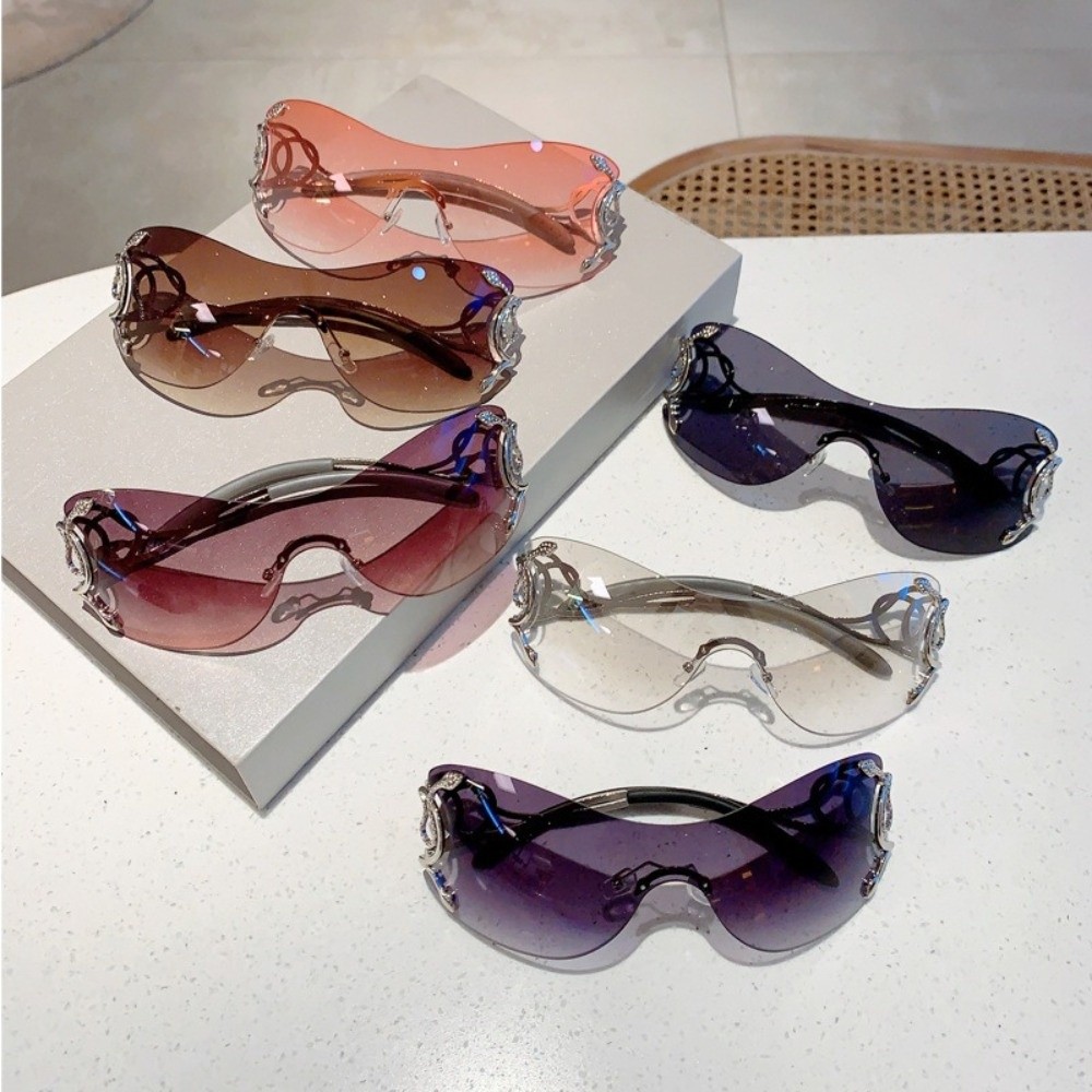 New%20One-Piece%20Lens%20Y2k%20Rimless%20Sunglasses%20Outdoor%20Shades%20Trendy%20Luxury%20Design%20Metal%20Frame%20Sunglasses%20Eyewear%20Goggle%20Women%20-%20Image%204
