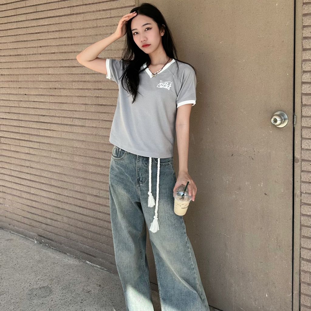 Áo thun nữ dáng ôm cổ tròn babytee tay ngắn outset