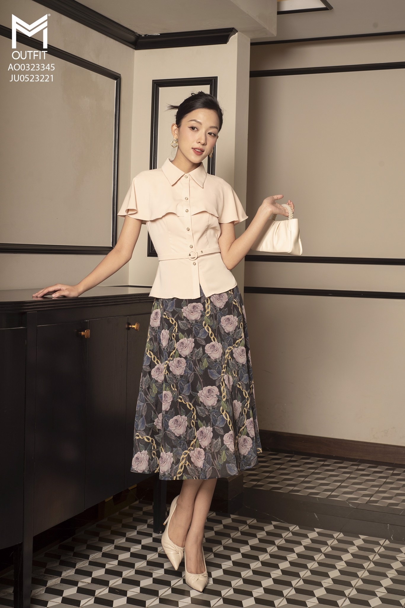 ÁO SƠ MI CỔ ĐỨC