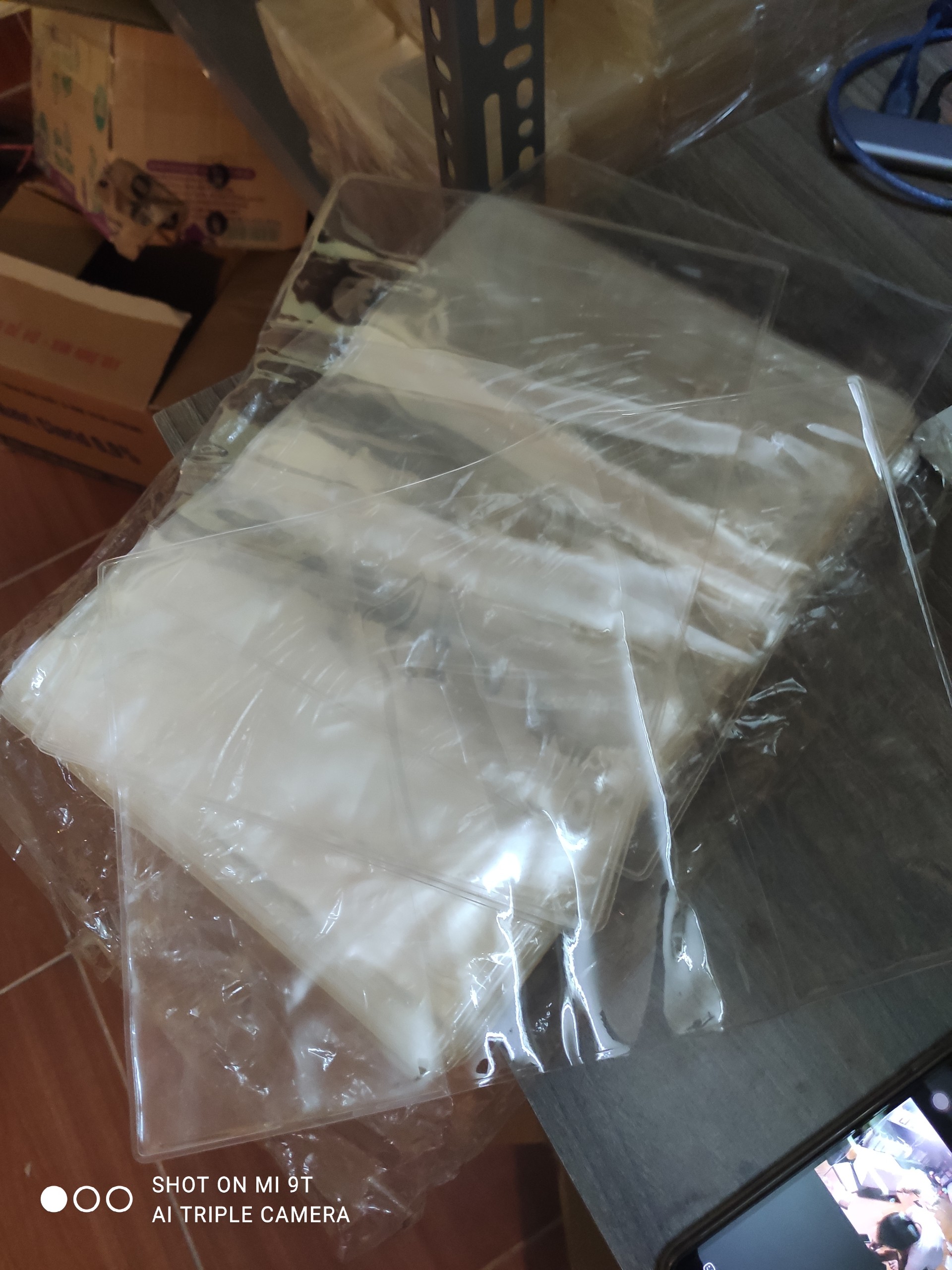 VỎ BỌC SỔ TIÊM CHỦNG, SỔ KHÁM CHỮA BỆNH (KÍCH THƯỚC TỜ A4 GẬP ĐÔI)