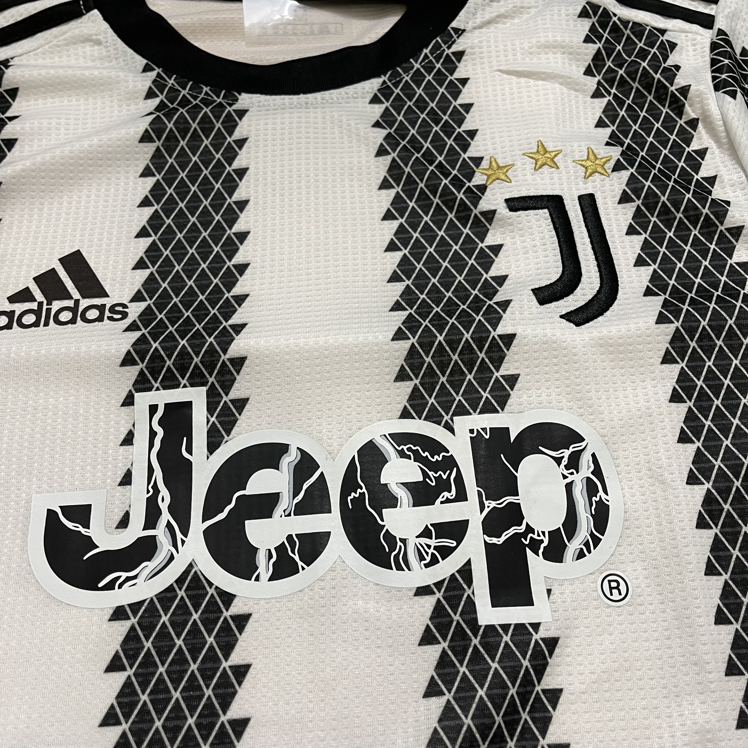 Áo Bóng Đá CLB Juventus 2023 - Chuẩn Mẫu Thi Đấu - Vải Polyester Gai Thái