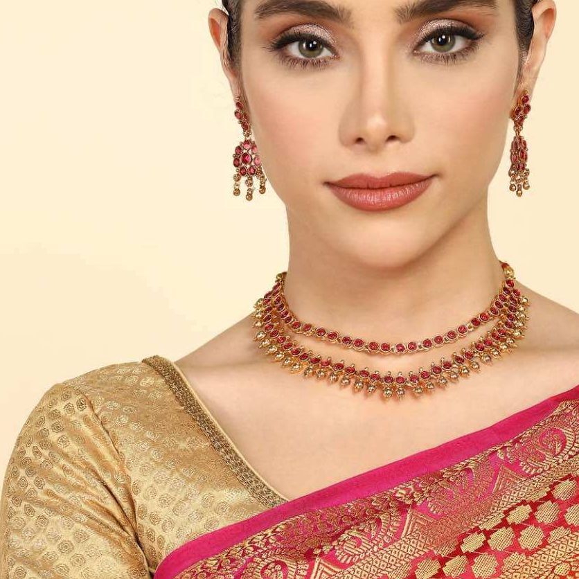 Multi layer haram necklace in ruby green color both long and short