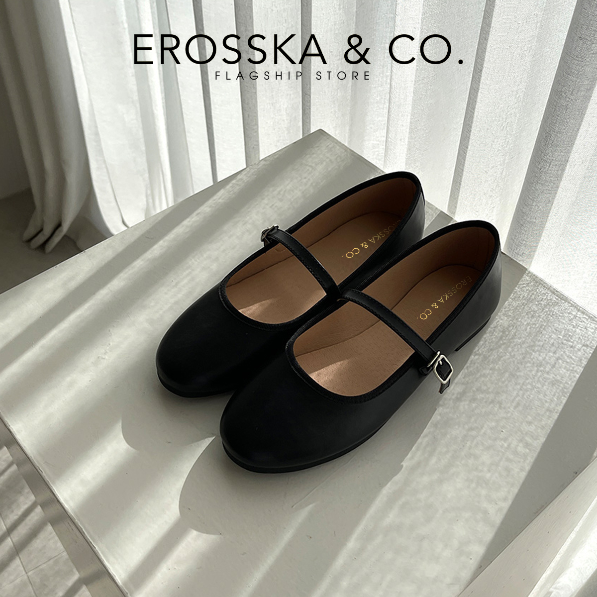 Erosska - Giày nữ đế bệt mũi tròn quai ngang màu đen - ef012