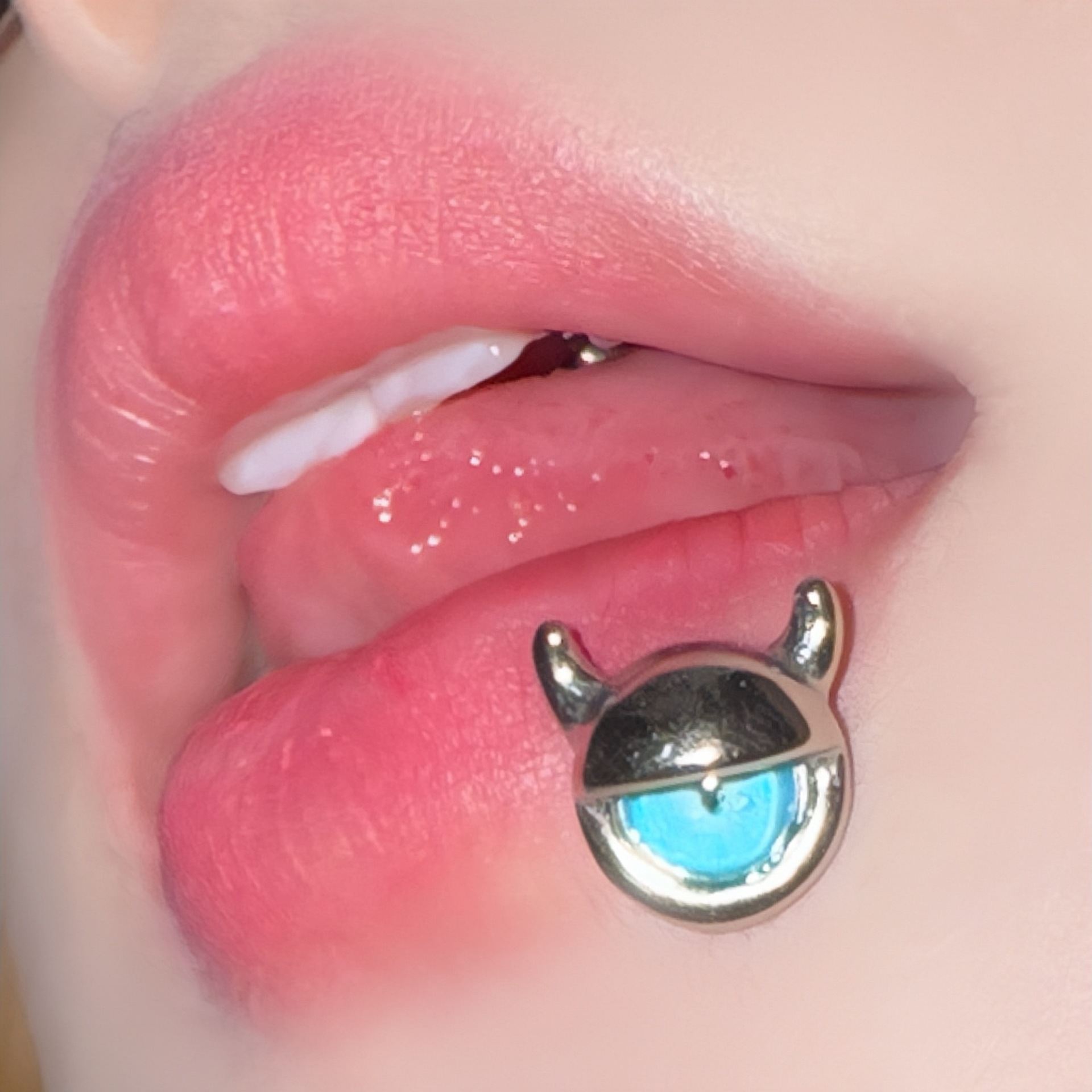 %E3%80%90Whoever%20uses%20it,%20who%20praises%20it%E3%80%91Little%20Devil%20Funny%20Cute%20Eyes%20Lip%20Nail%20Bone%20Nail%20Inner%20Steel%20Puncture%20Yiwu%20Accessories%20Jewelry%20-%20Image%203