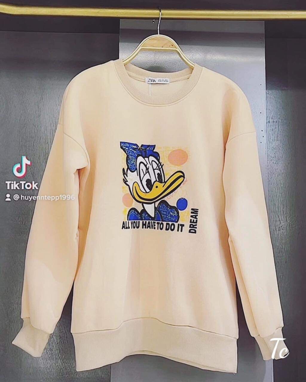 áo nỉ cổ tron con viet dolna sieu ku te