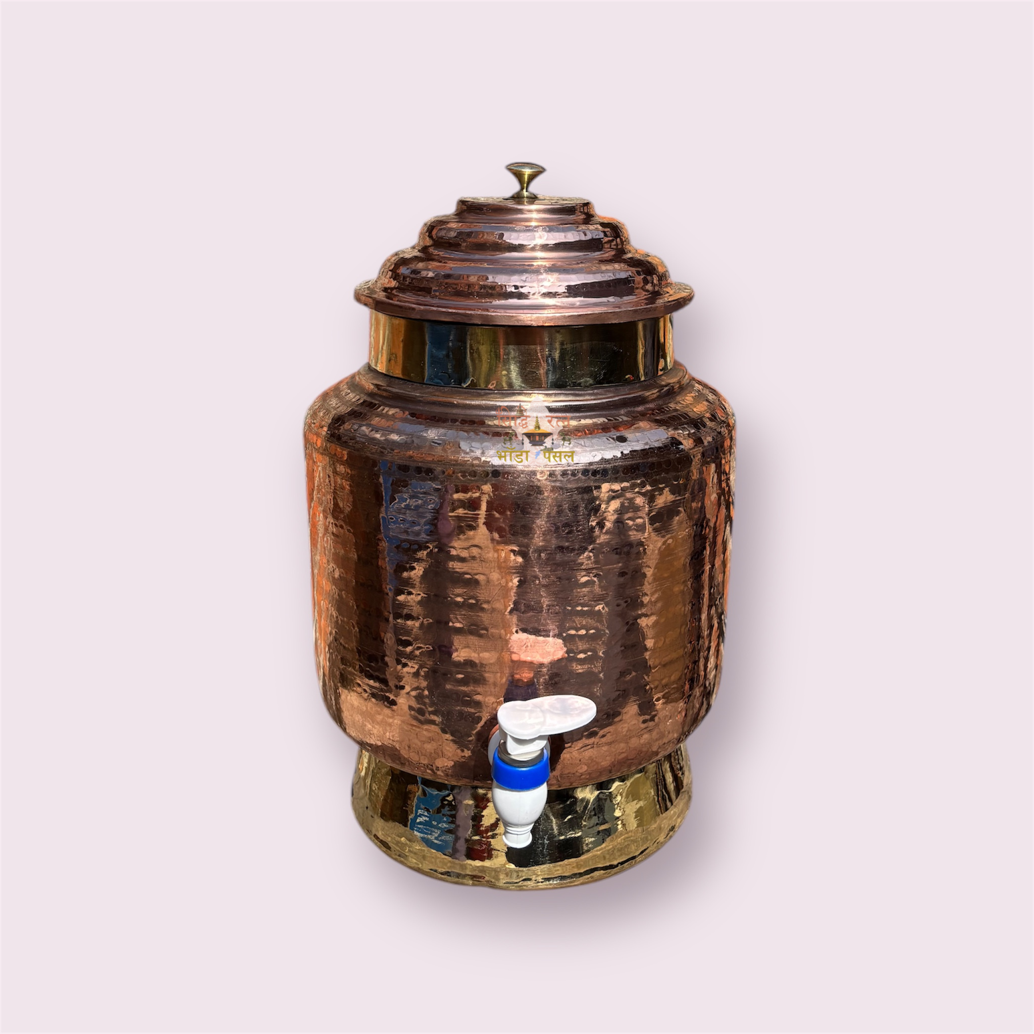 Pure%20Copper%20-%20Water%20Jar%20Dispenser/Pot%20-%20Healthy%20Choice%20%20-%2010%20Litres%20-%20Hammered%20&%20Handmade%20-%20with%20Lid%20-%2014%20inch%2036%20cm%20-%20Image%202