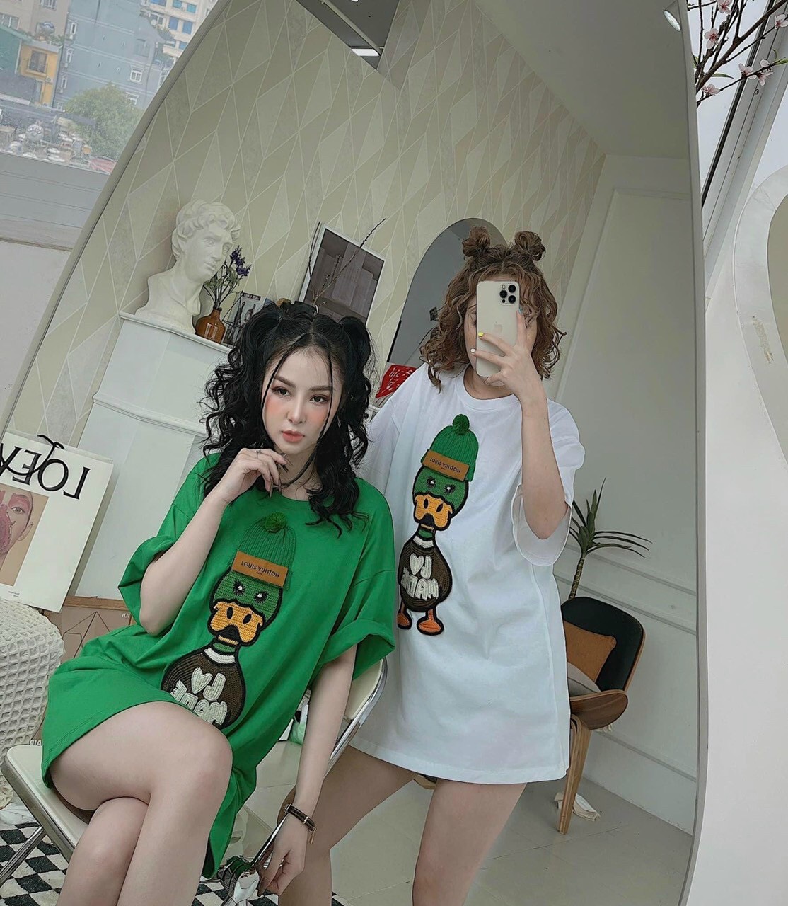 (free ship+voucher) Áo thun phom rộng vịt xanh siêu hot.