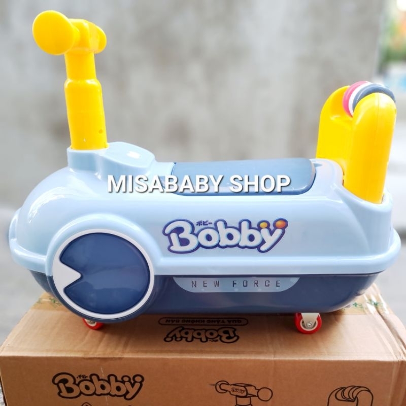 Xe chòi chân máy bay đèn và nhạc bobby hàng km tu bobby cuc dep sl it