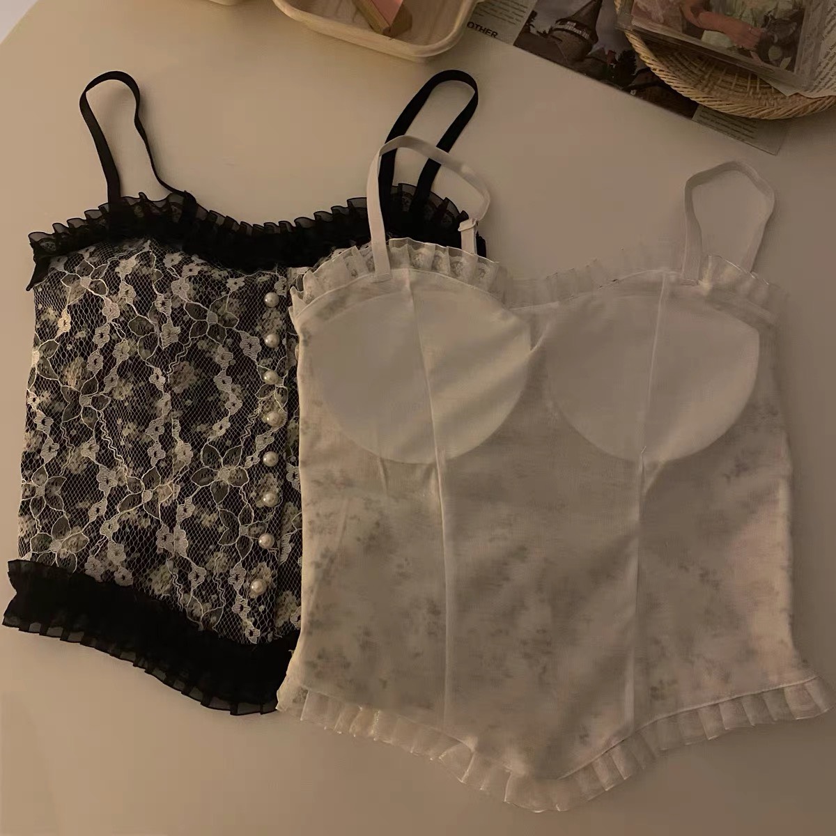 Áo Bara 2 Dây Pha Ren Cúc Ngọc Cao Cấp