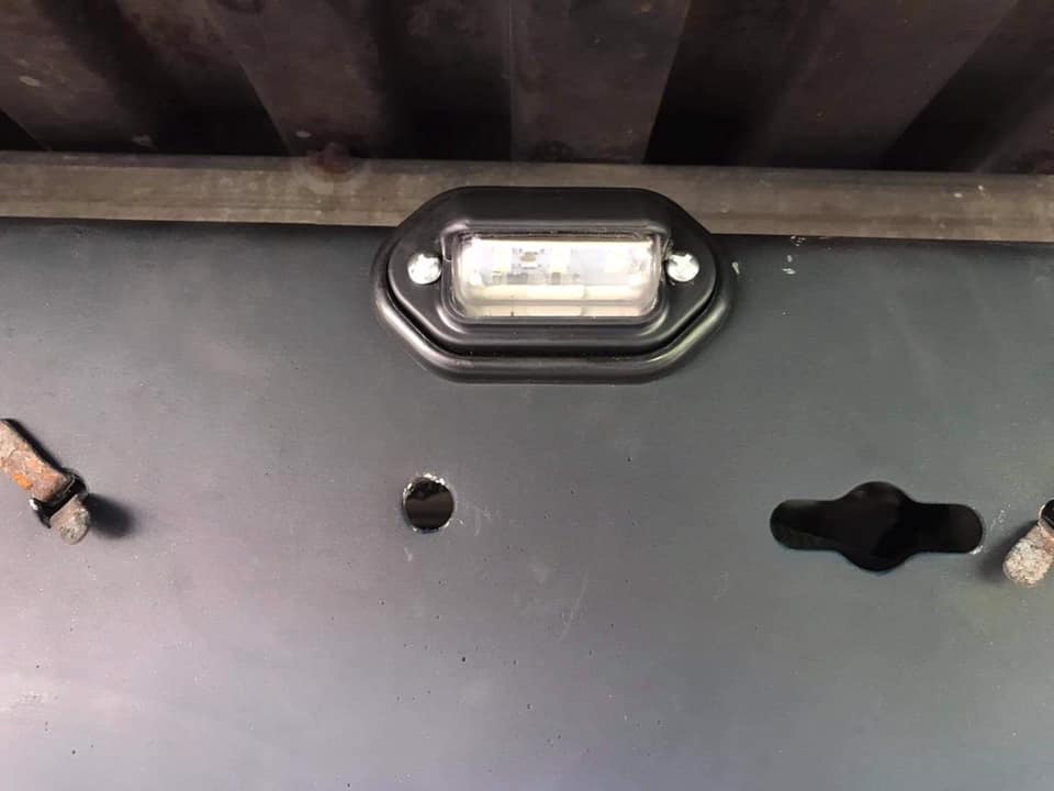 đèn led soi biển số siêu xinh