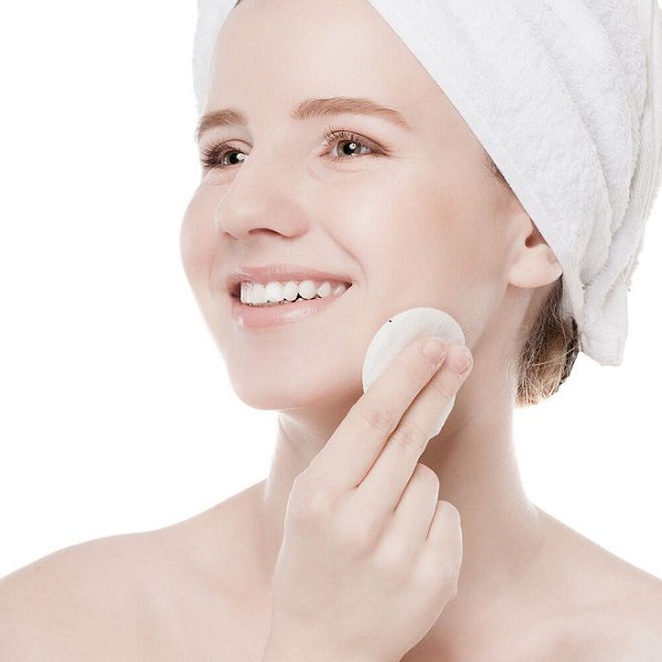 Bông tẩy trang Likado miếng tròn 100 miếng (BÔNG CÂY- 1 gói)