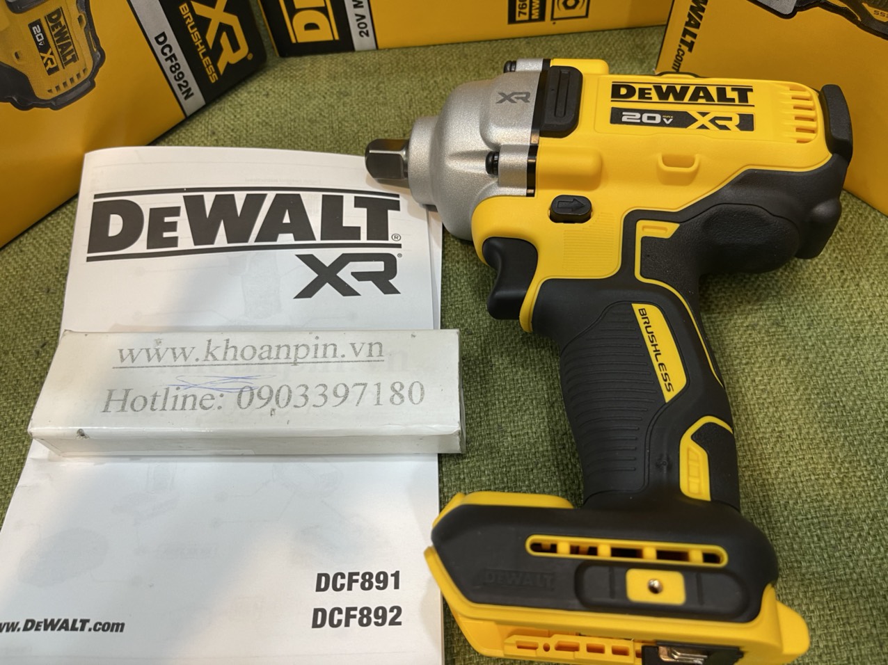 MÁY SIẾT BU LÔNG DÙNG PIN DEWALT DCF892 BODY