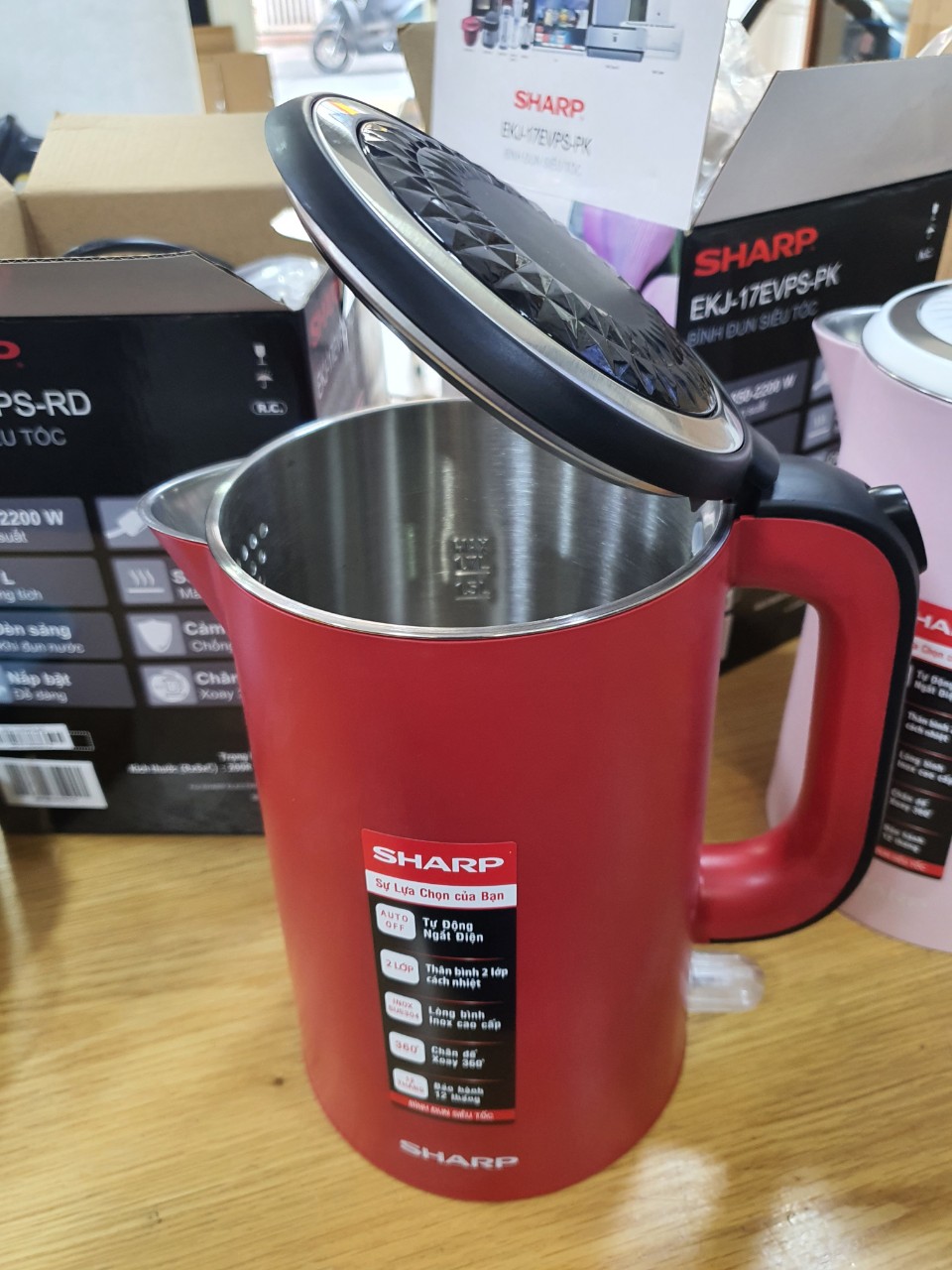 Ấm đun - Bình đun siêu tốc Sharp 1.7 lít EKJ-17EVPS - Bảo hành chính hãng