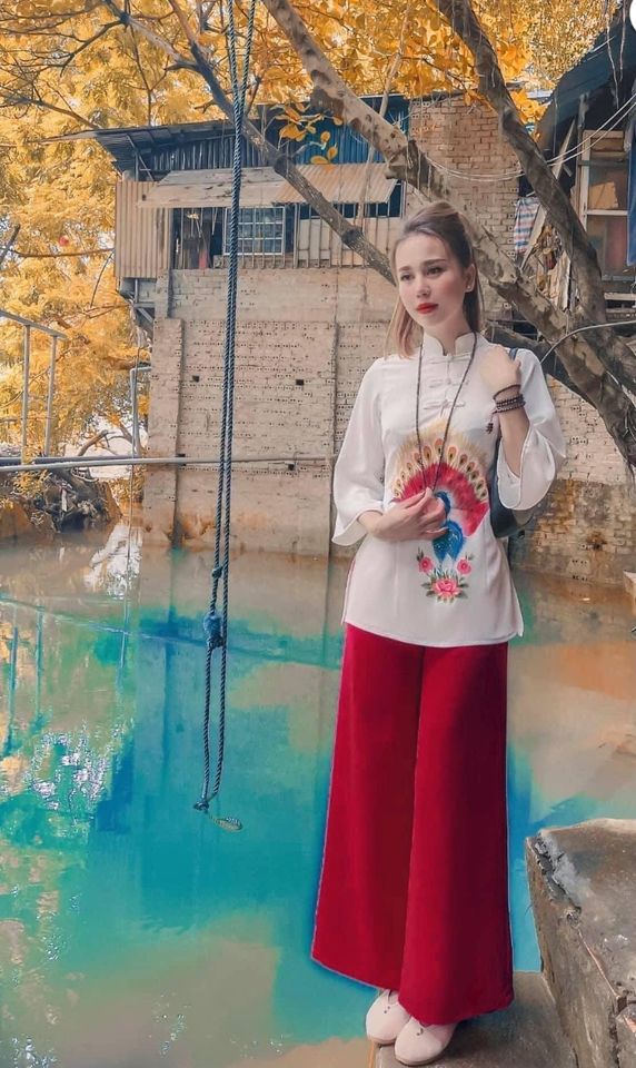 Nguyên Set Đồ Lam Lụa Thêu Công Mềm Mịn L12