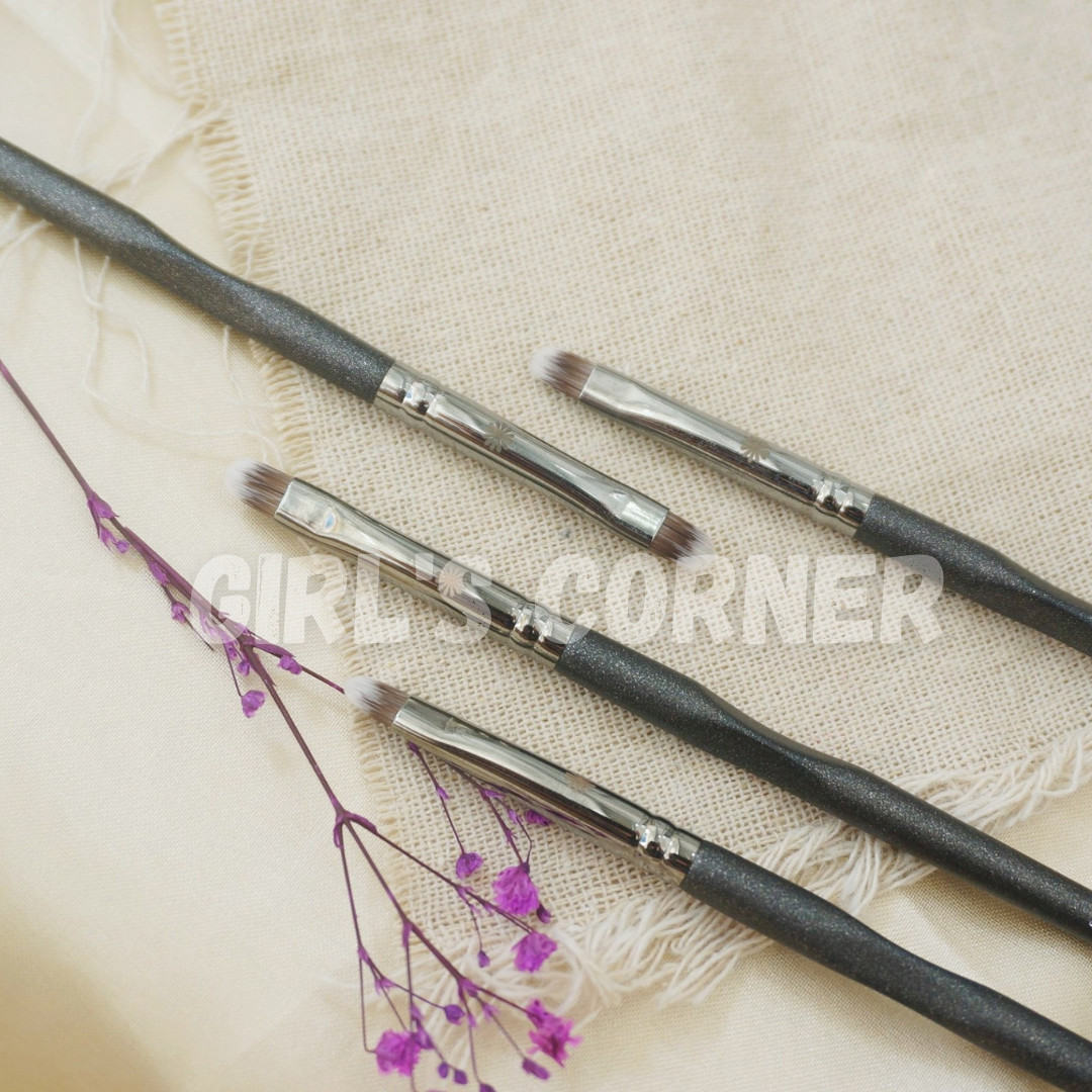 Cọ mí mắt & eyeliner Piccasso 15