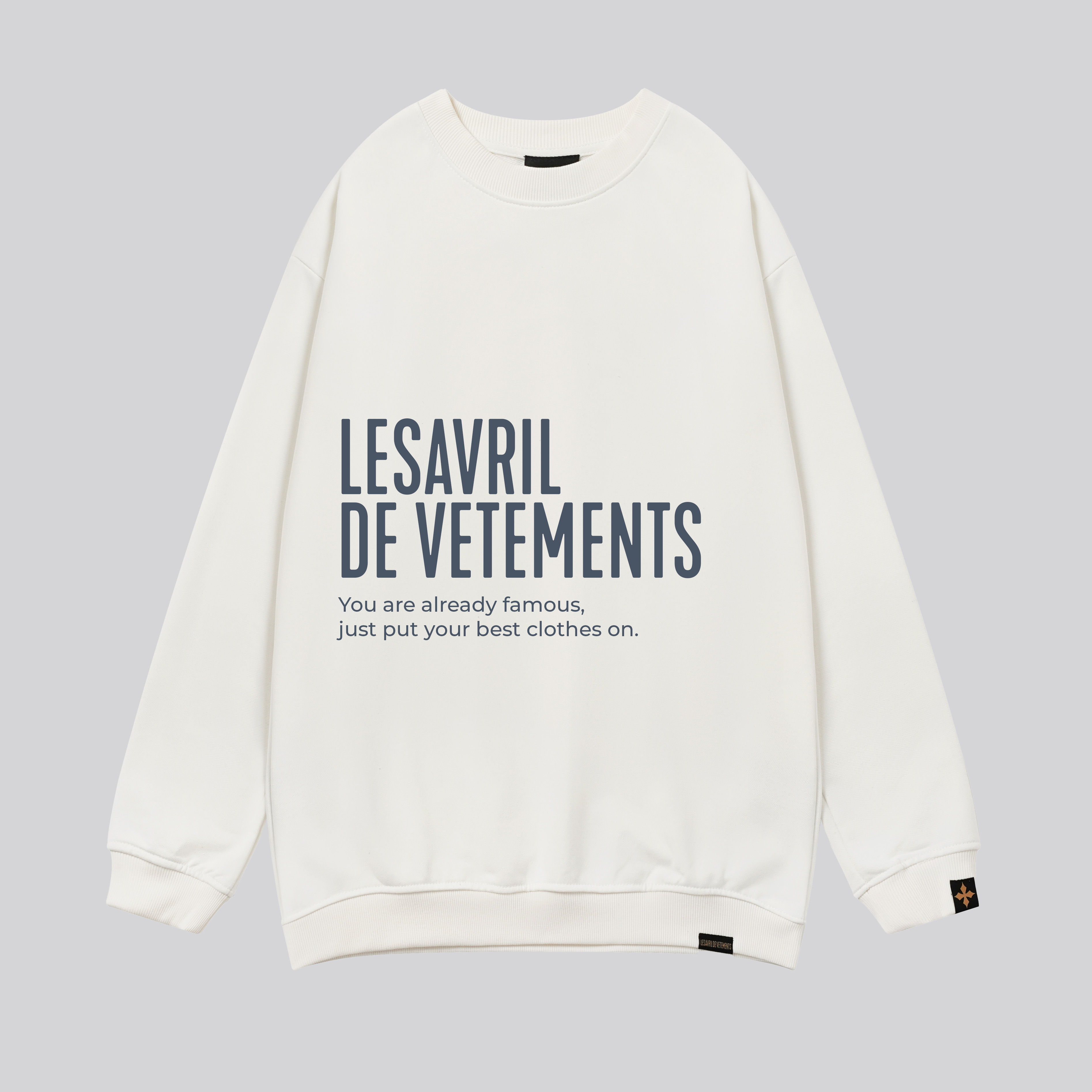 Áo nỉ Sweater Lesavril de Vetements Famous - White