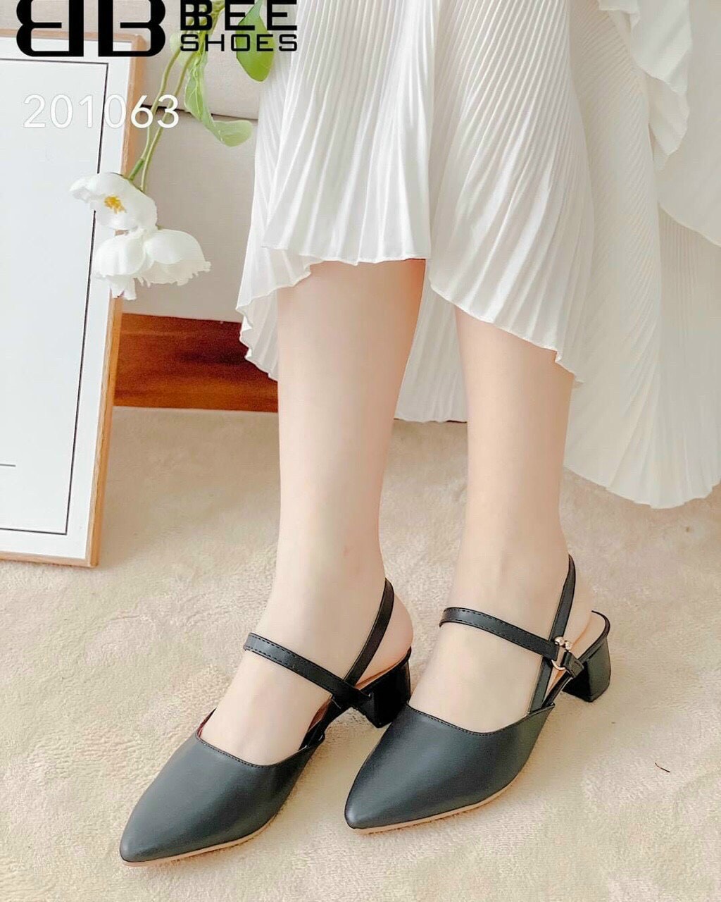 giày cao gót nữ bít mũi phong cách tiểu thư