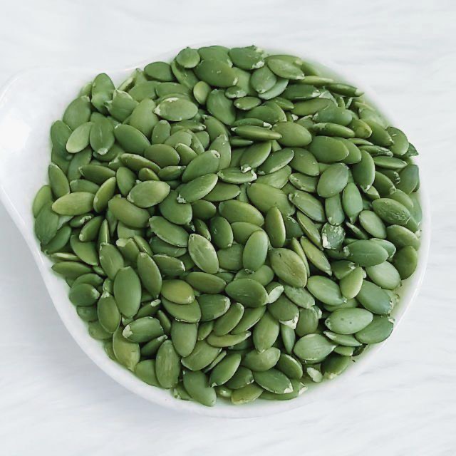 Nhân hạt bí xanh Mỹ còn sống 1Kg
