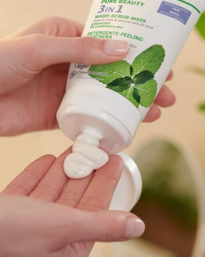 Sữa rửa mặt 3in1 Lavera