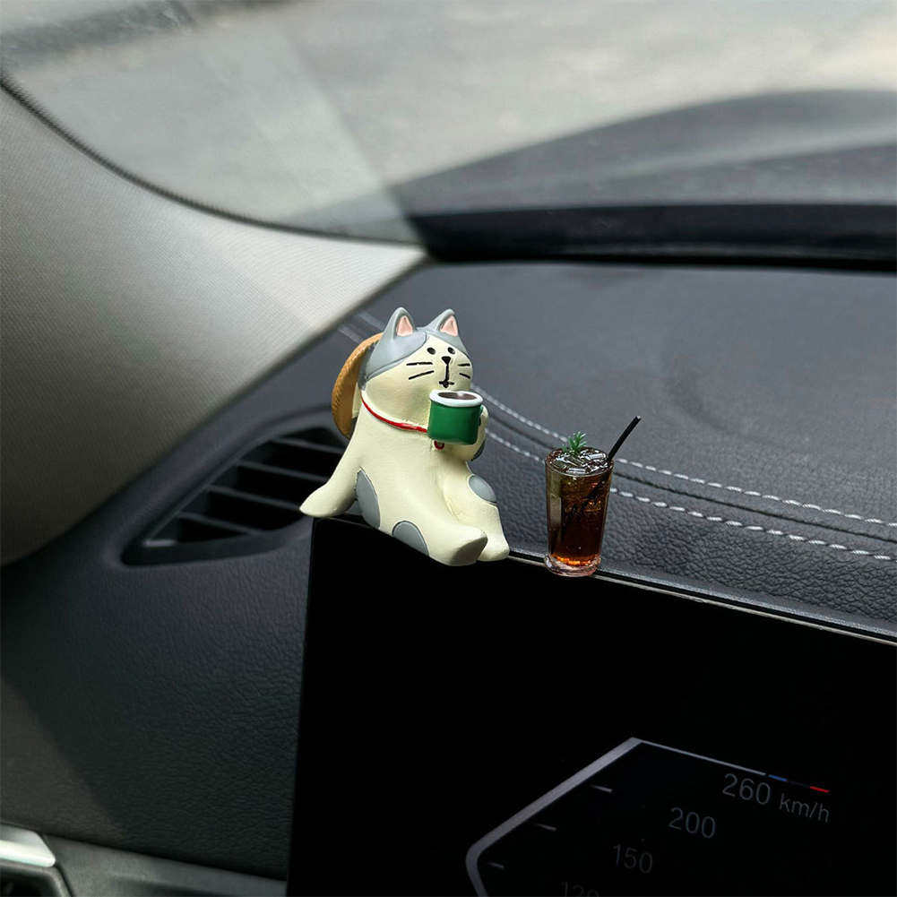 FG Cute Cat Car Dashboard Ornaments Gifts Car Center Console Decoration Auto Interior Accessories for Woman. 