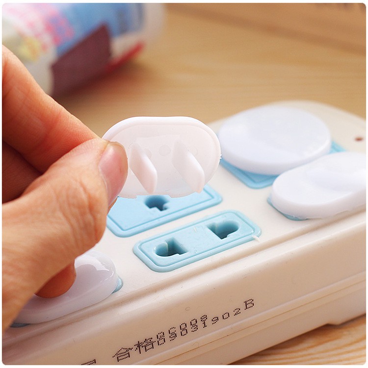 Bộ 10 Nút Bịt Ổ Điện 2 Chấu An Toàn Cho Bé