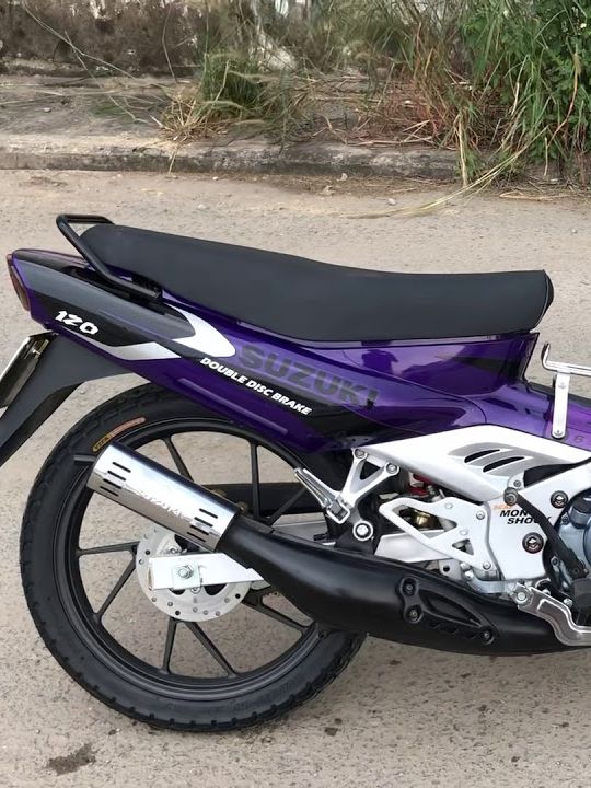 Tem Suzuki Satria 2000 Đen Tím