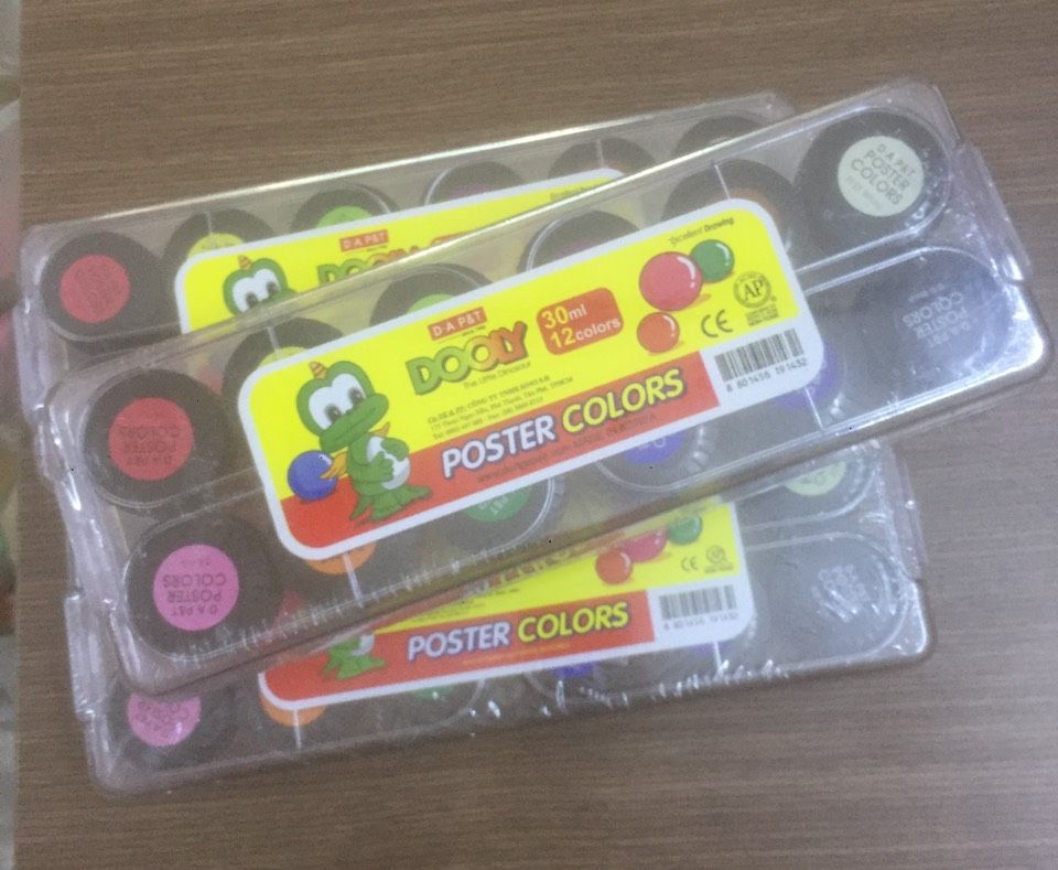 Hộp 12 màu nước Dooly Poster D.A 30ml
