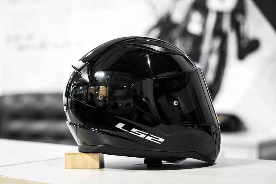 MŨ BẢO HIỂM LS2 FF353 - MÀU ĐEN BÓNG