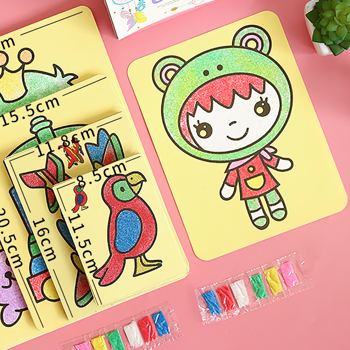 Set 5 tranh cát cho bé tập tô màu, có sẵn cát -hesede3406