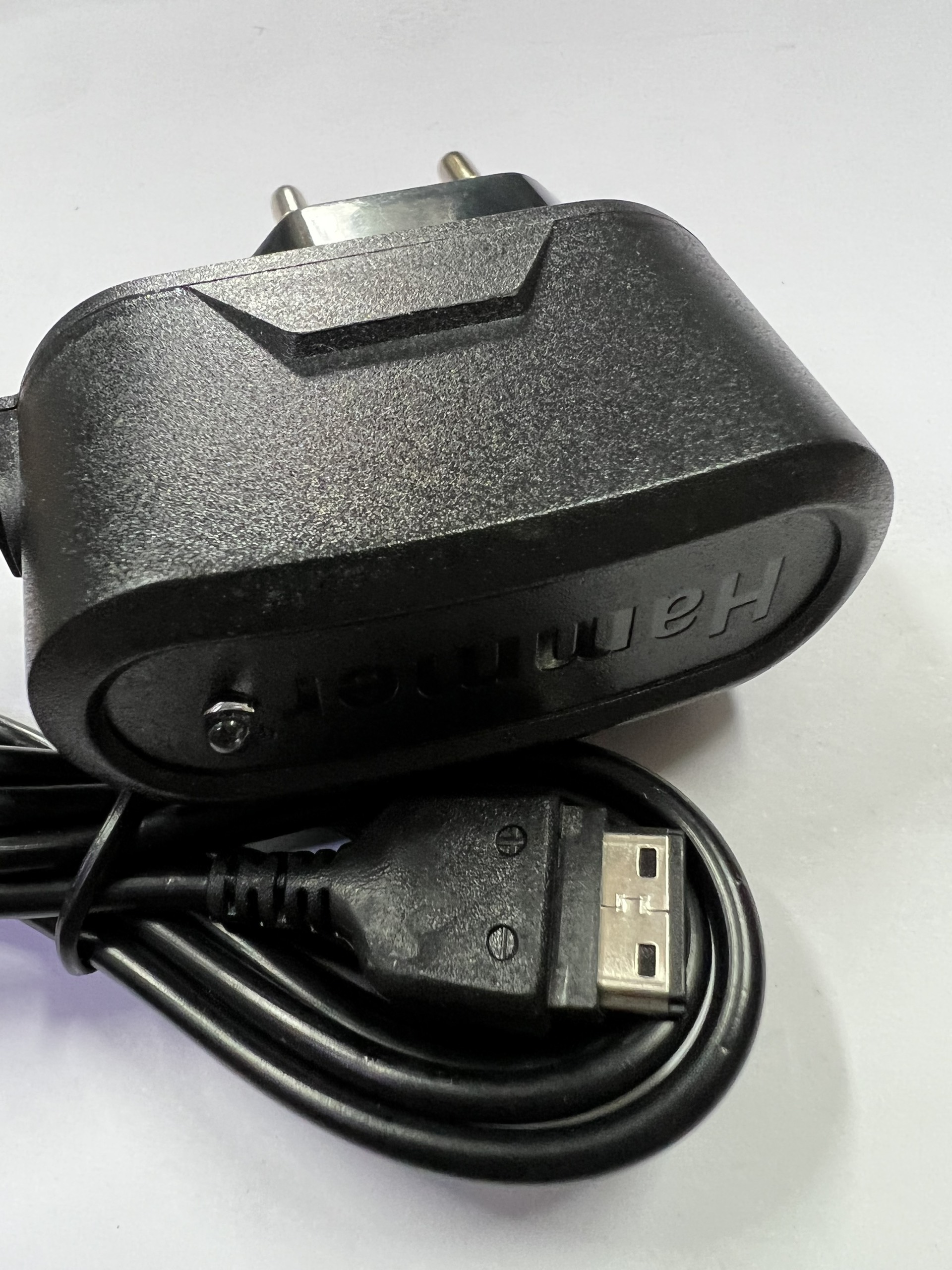 Sạc HHammer cho điện thoại Samsung E1200 J700