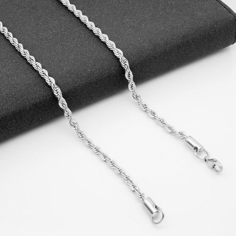 %E3%80%90Special%20offer%E3%80%91Fashion%20Titanium%20Steel%20Twist%20Necklace%20Women's%20Necklace%20Clavicle%20Hip%20Hop%20Men%20and%20Women%20Couple%20Twist%20Chain%20Necklace%20-%20Image%203