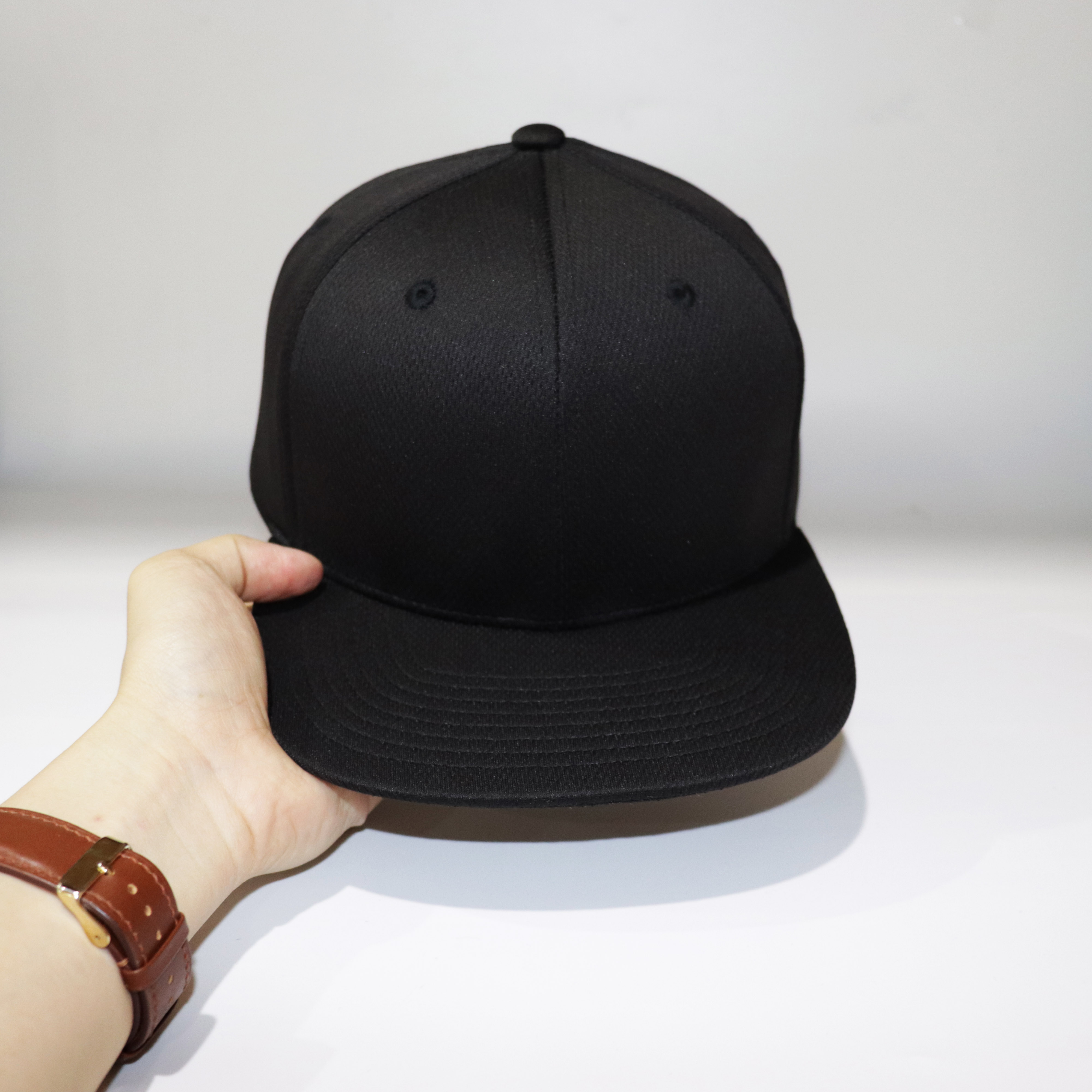 Nón Snapback Full Đen Cao Cấp All Black 2022.