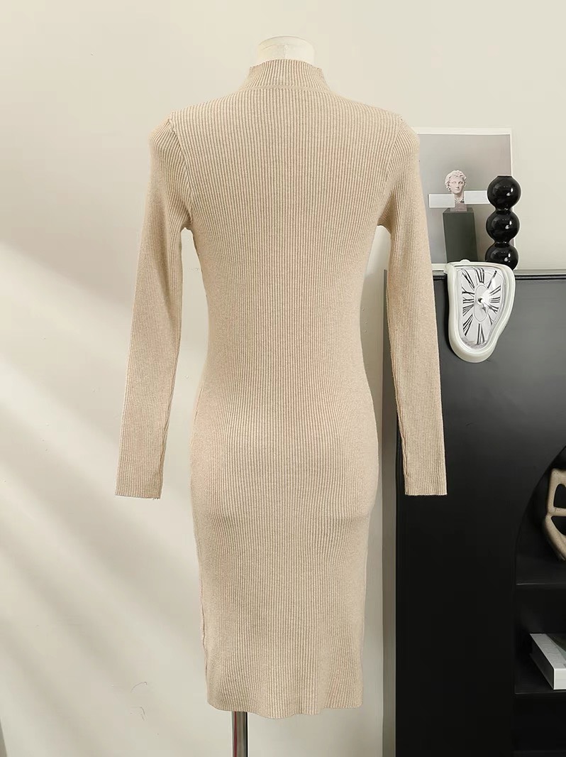 Váy len cổ 3 phân dáng ôm, váy len body chất dày dặn