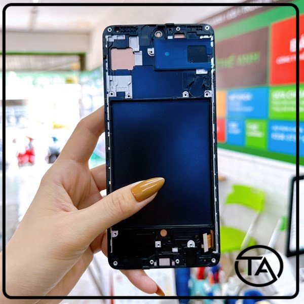 Màn hình samsung a71 / a715f phản quang đã test, hiển thị đẹp.